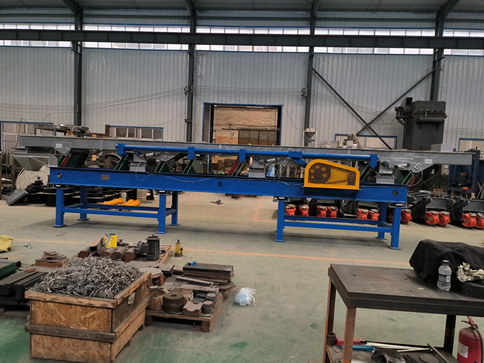 Eccentric Vibrating Conveyor (Leaf Springs Type)